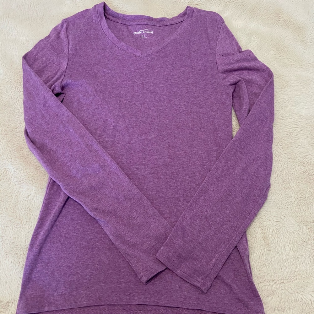 Eddie Bauer V-neck 3/$20